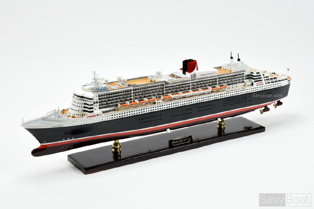 Queen Mary 2 Ship (1 of 15)