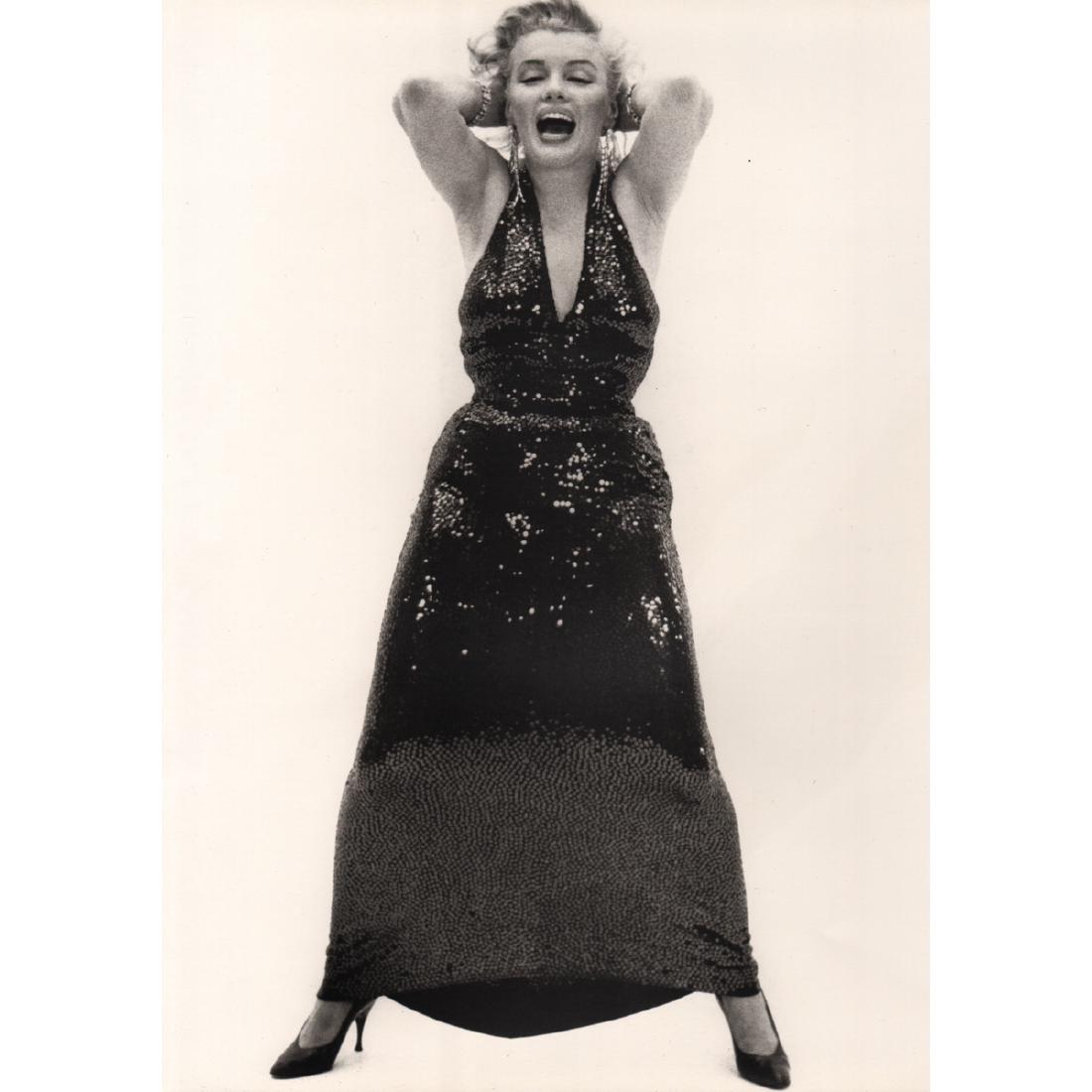 RICHARD AVEDON - Marilyn Monroe, New York City, 1957: Artist: RICHARD AVEDON Print Title: Marilyn Monroe, New York City, 1957 Medium: Duo-tone Engraving Printing Date: 1990's Printed in Italy Image Size approx: 10 x 14 inches Richard Avedon (1923-2004) w