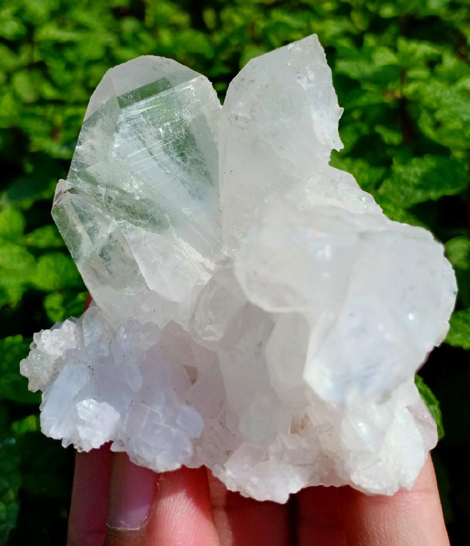 124 Gram Beautiful Quartz Specimen (1 of 3)