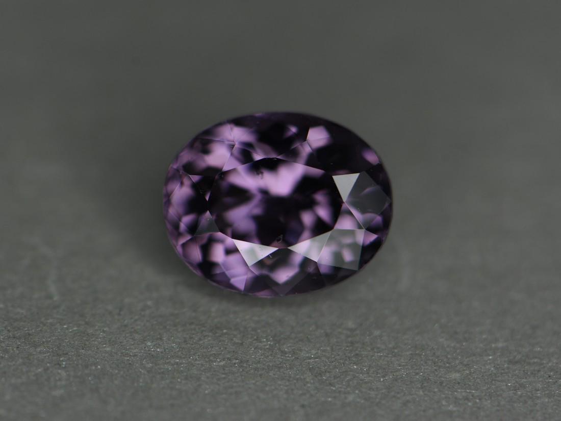 Natural Lavender 2.00 Cts Spinel Well Oval Cut VVS: Reserve Reduced! New to Jasper52 Item: Natural Lavender 2.00 Cts Spinel Well Oval Cut VVS Unheated Loose Gemstone Color/Clarity: Lavender / VVS Loose Gemstone: Spinel Carat Weights: 2 Size/Dimensions: