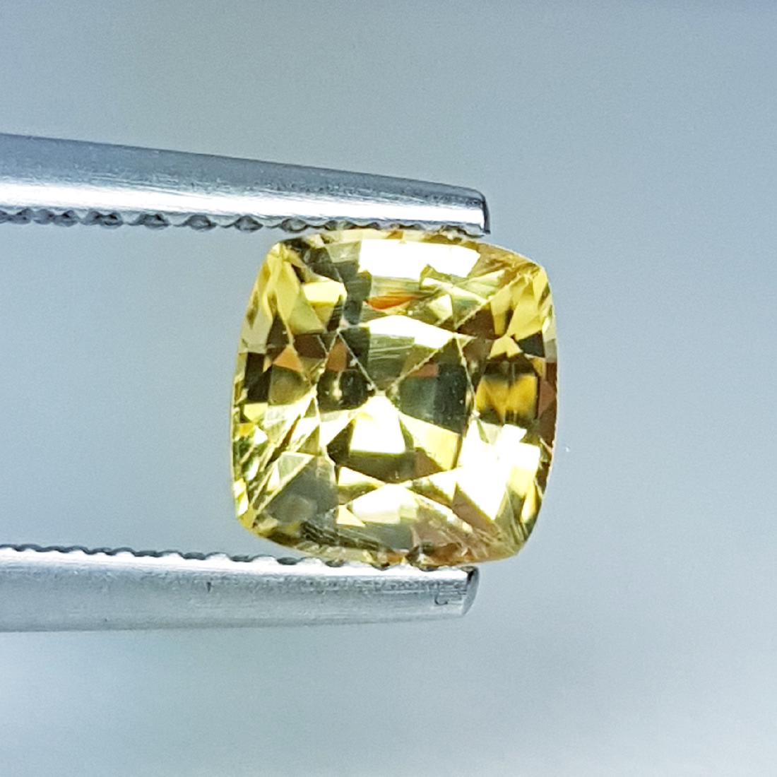 Collective Gem Natural Chrysoberyl - 1.76 ct (1 of 4)