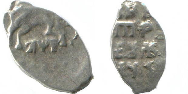 RUSSIA 1696-1717 PETER I The GREAT WIRE SILVER KOPEK: No Reserve! RUSSIA 1696-1717 PETER I The GREAT WIRE SILVER KOPEK 1696-1717 Silver Weight: 0,3 gr , Diameter: 10 mm Obv: Horse Rider,Rev: Great Tsar Peter;AMC Catalog ID: AB978. Circulated