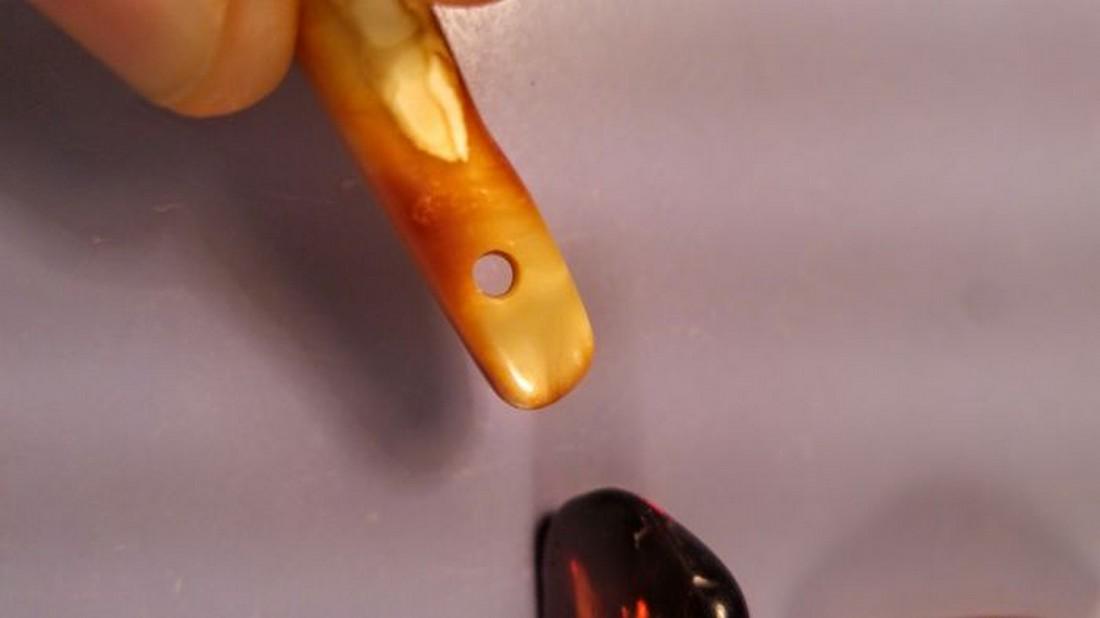 100% genuine Baltic amber pendants - 11