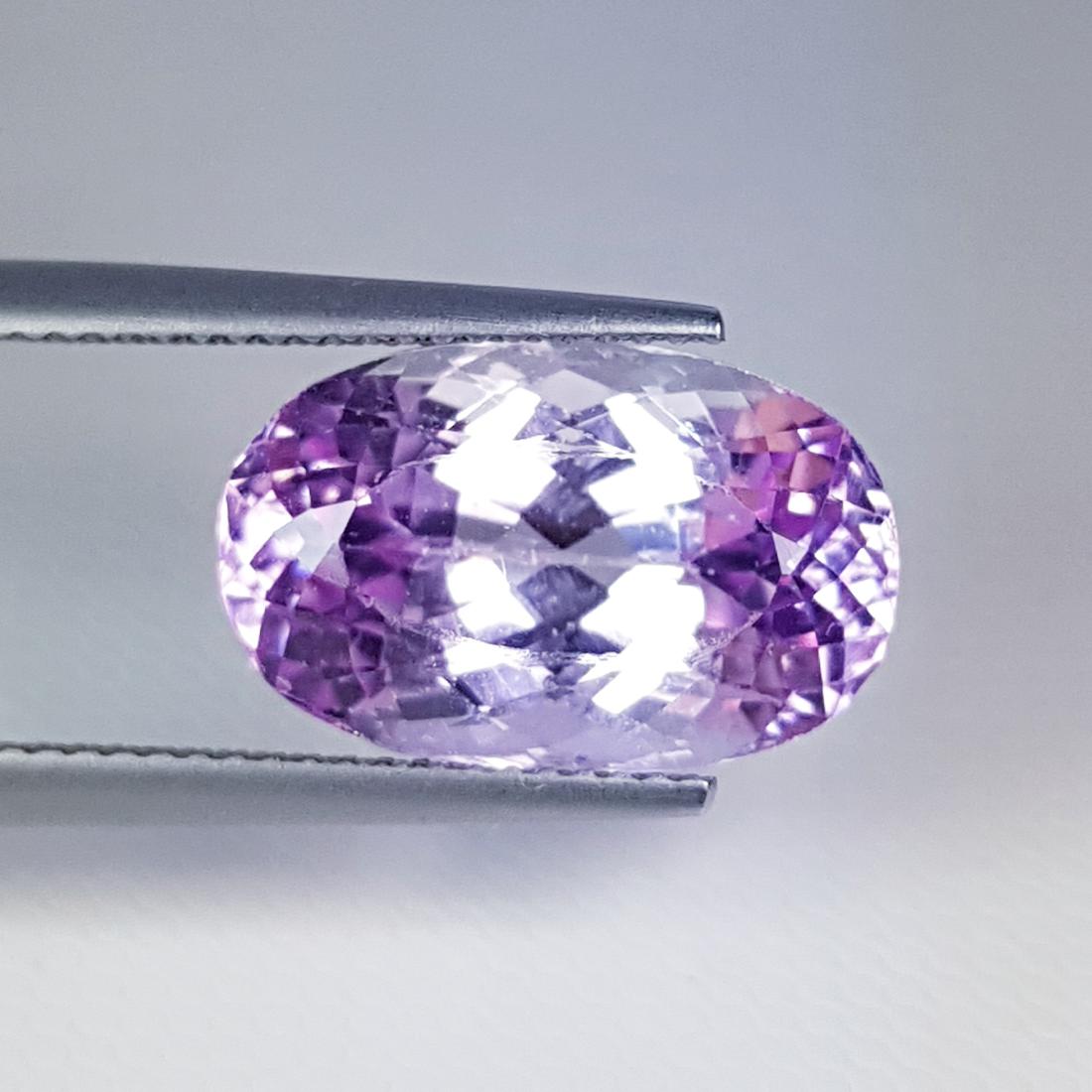 Lovely Gem Oval Cut Natural Pink Kunzite - 9.70 ct (1 of 4)