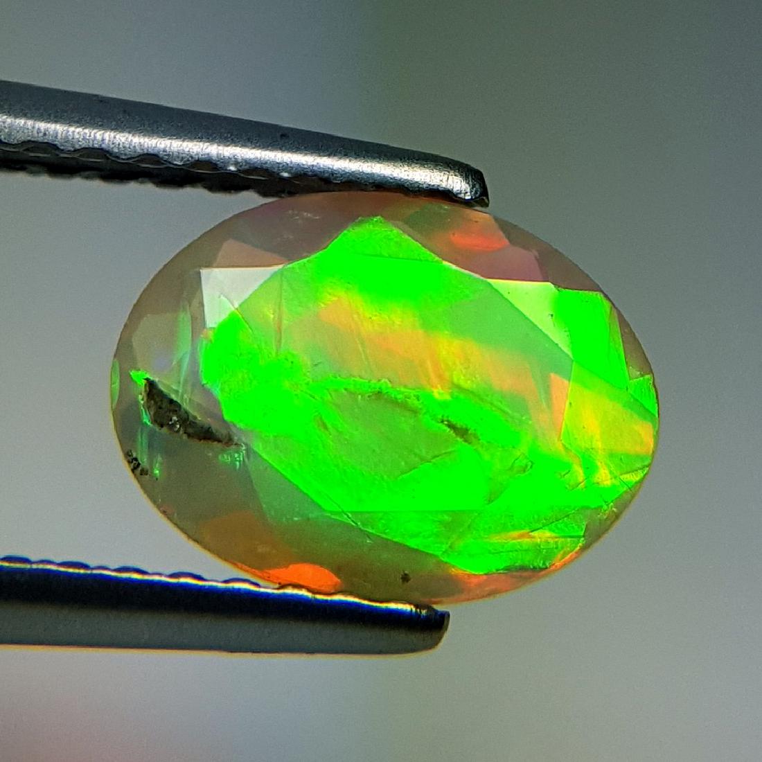 Beautiful Fire Oval Cut Natural Opal  - 1.19 ct (1 of 10)