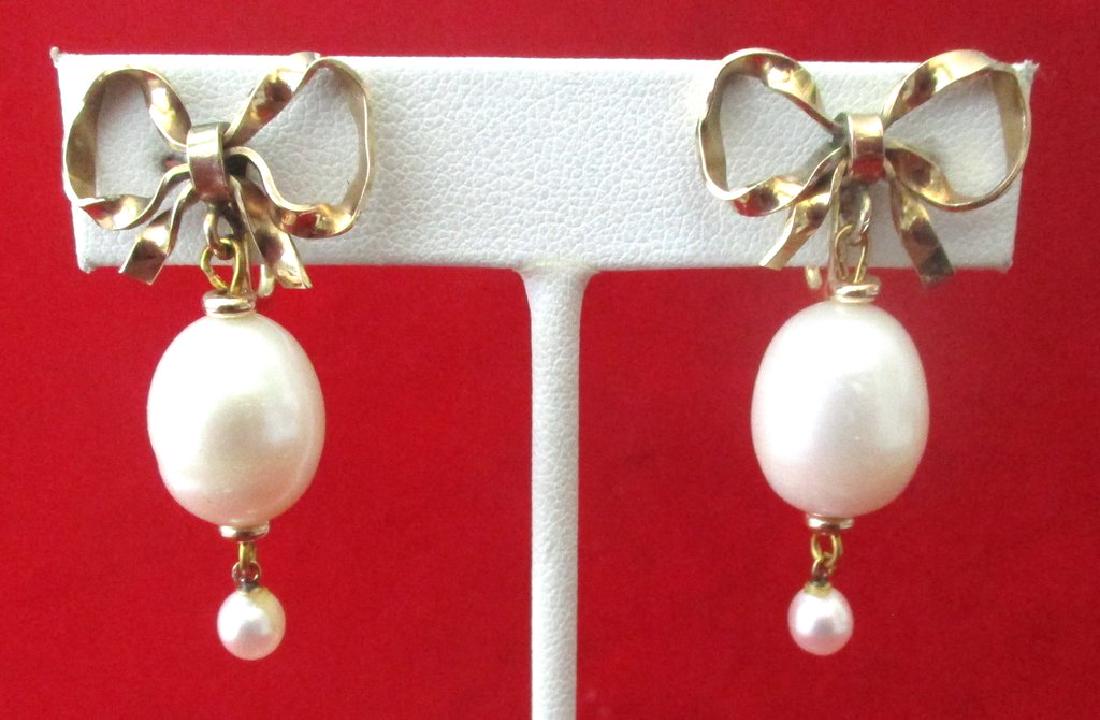 Pair of Vintage Gold Filled & Pearl Screw-Back Wedding (1 of 5)