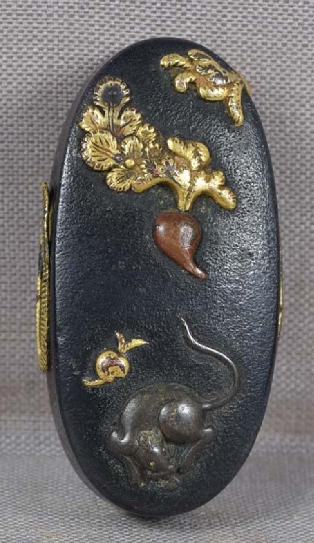 19c Japanese sword KASHIRA RAT & turnips (1 of 4)