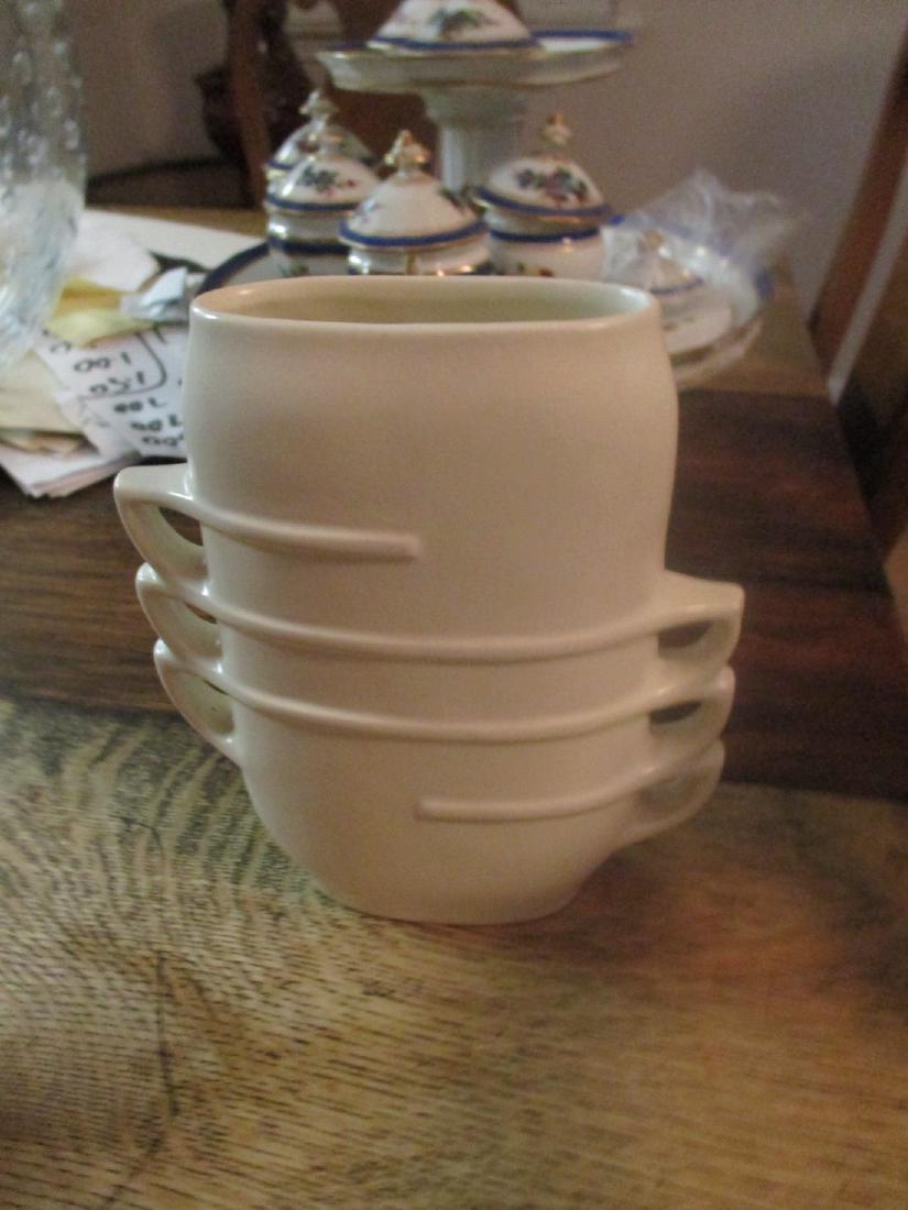 MCM Red Wing Pottery Vase 1359 (1 of 3)