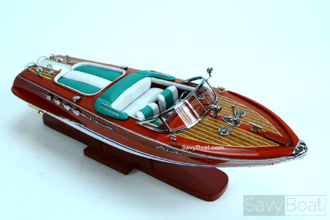 Riva Aquarama 20? Ship (1 of 15)