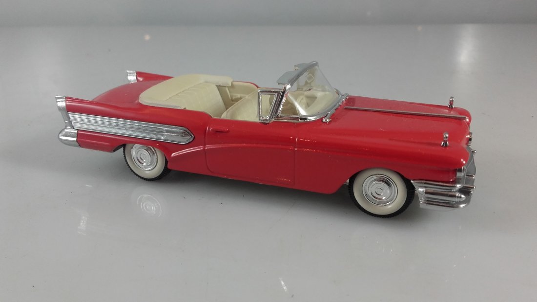 VITESSE 1:43 1958 BUICK SPECIAL OPEN CABRIOLET (1 of 7)