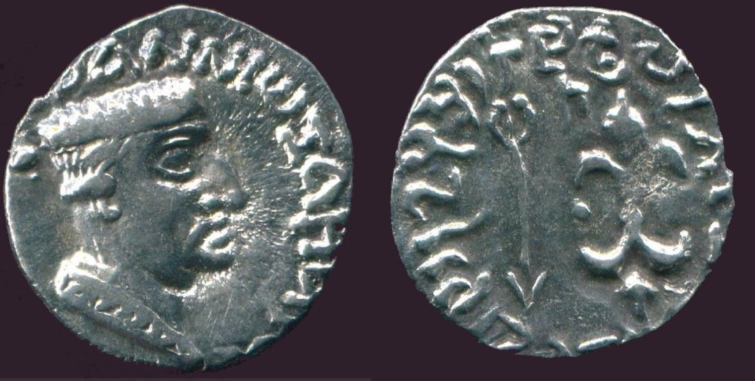 INDO-SKYTHIANS KSHATRAPAS King NAHAPANA AR Drachm: INDO-SKYTHIANS KSHATRAPAS King NAHAPANA AR Drachm Silver Weight: 1,8 g ; Diameter: 16,1 mm ( AMC Catalog ID : GRK1623.33 ) Reserve: $25.00 Shipping: Domestic: Flat-rate of $15.00 to anywhere within th