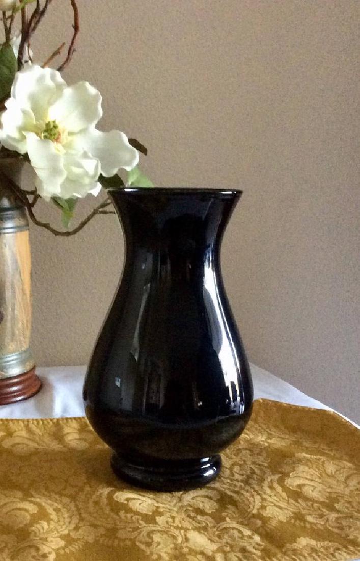 Black amethyst glass vase (1 of 3)
