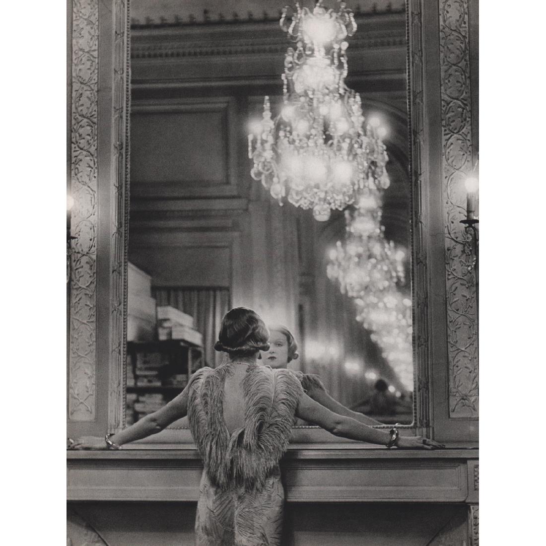 ALFRED EISENSTAEDT - Paris 1934: Artist: ALFRED EISENSTAEDT Print Title: Paris 1934 Medium: Sheet-fed Gravure Printing Date: 1960's Printed in Switzerland Image Size: 9.5 x 12 inches Alfred Eisenstaedt (1898-1995) was a German-born A