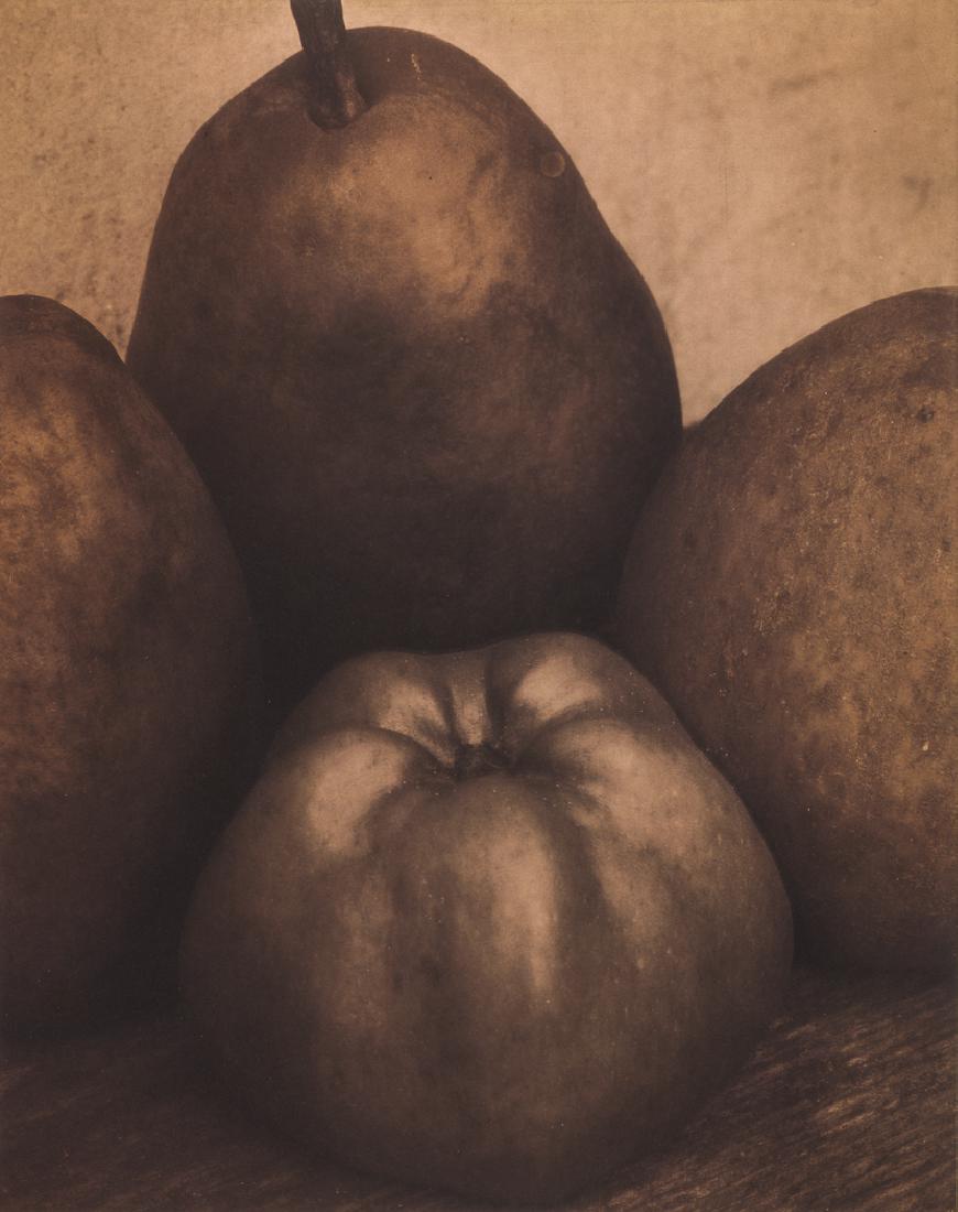 EDWARD STEICHEN - Three Pears and an Apple, France (1 of 1)