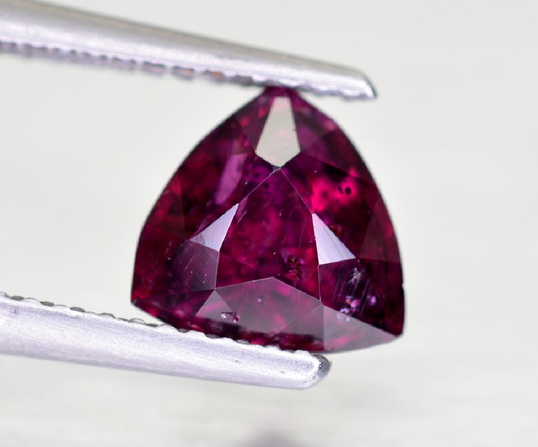 1.90 ct Lovely Natural Gem Rhodolite Garnet (1 of 4)