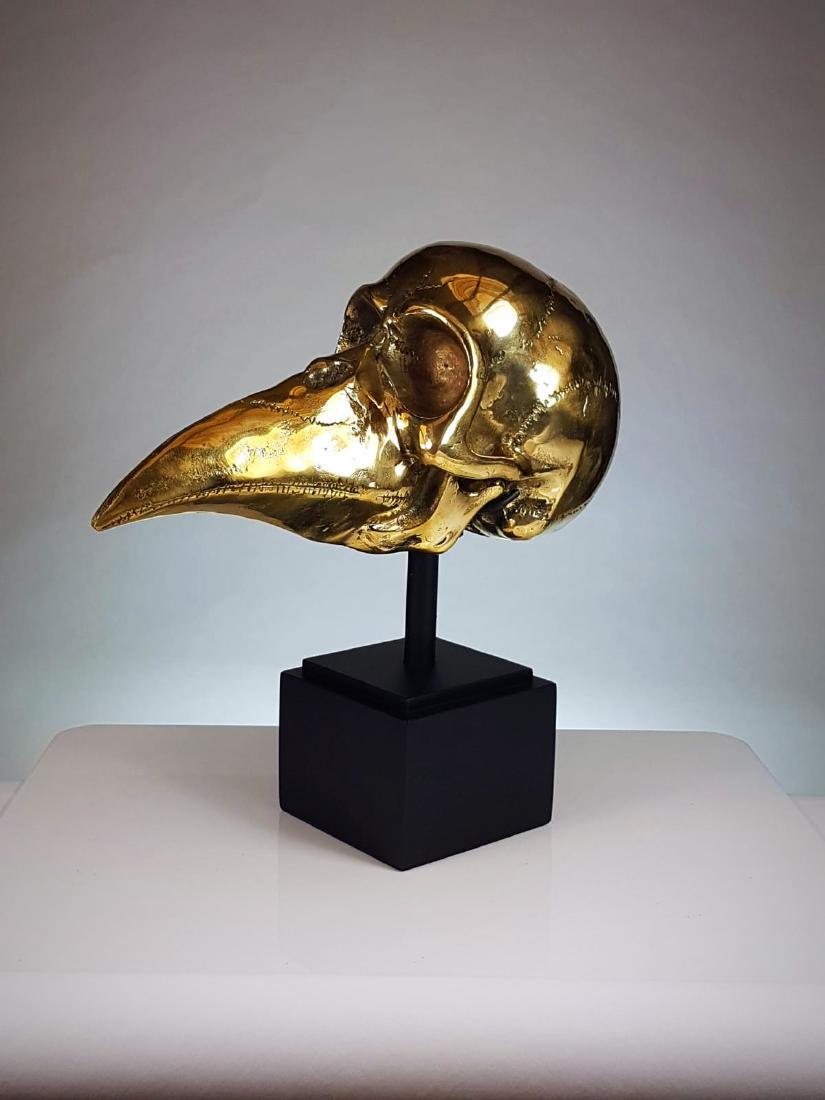 High Quality Bronze Sculpture - Dayak Skull on stand (1 of 7)