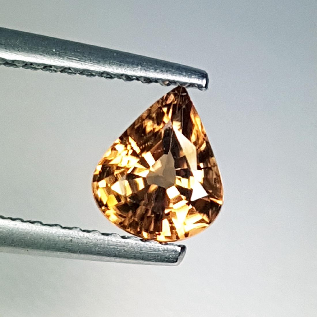1.29 ct Rare & Lovely Gem Pear Cut Natural Zircon: No Reserve! Item: 1.29 ct Rare & Lovely Gem Pear Cut Natural Zircon Color/Clarity: VVS Loose gemstone Carat Weight: 1.29 Size (mm): 7.05 x 5.90 x 3.65 Pear - Cambodia Shipping: Worldwide: Flat-rate of