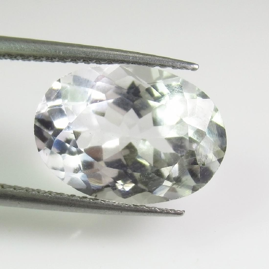 6.89 Ct Genuine Rock Crystal Oval Cut (1 of 2)