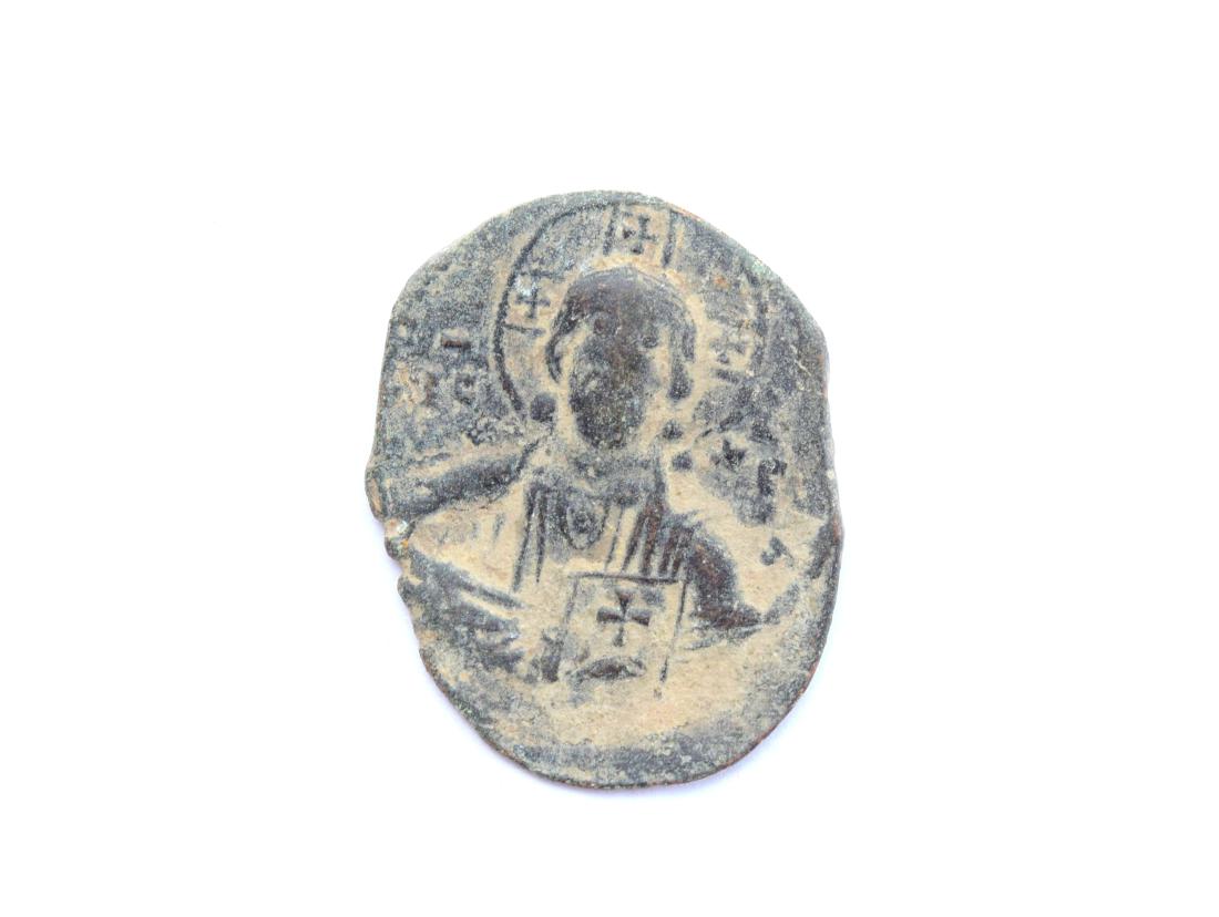 BYZANTINE AE COIN ANONYMOS FOLLIS A, BASIL II 976-1025 (1 of 2)