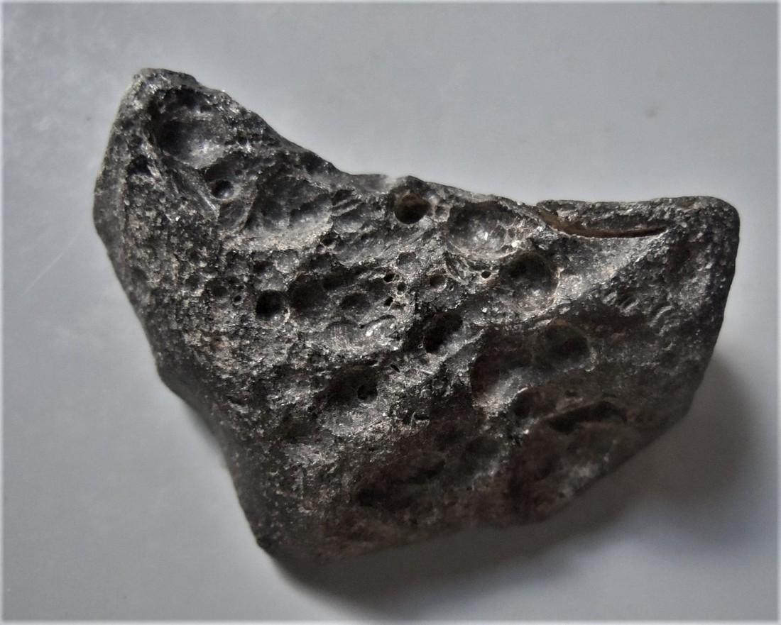 THAILANDITE TEKTITE FROM METEORITE IMPACT (1 of 7)