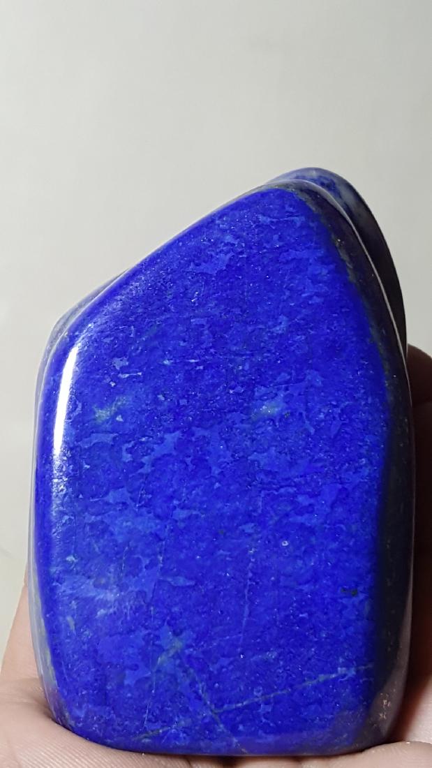 236 GRAMS SUPREME QUALITY NATURAL LAPIS LAZULI: Item: 236 GRAMS SUPREME QUALITY NATURAL LAPIS LAZULI Origin: AFGHANISTAN 236 GRAMS SUPREME QUALITY NATURAL LAPIS LAZULI Reserve: $25.00 Please note that this lot has a confidential reserve. When you l