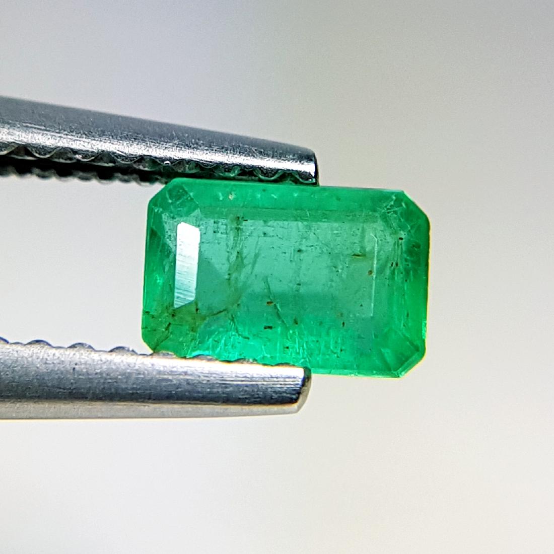 0.61 ct Top Grade Gem Natural Emerald (1 of 4)
