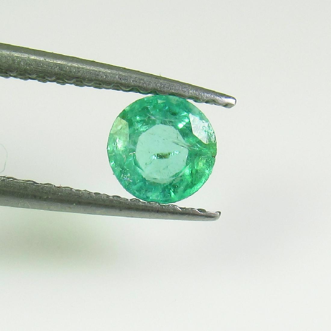 0.52 Ctw Natural Zambian Loose 5 mm Round Emerald (1 of 2)