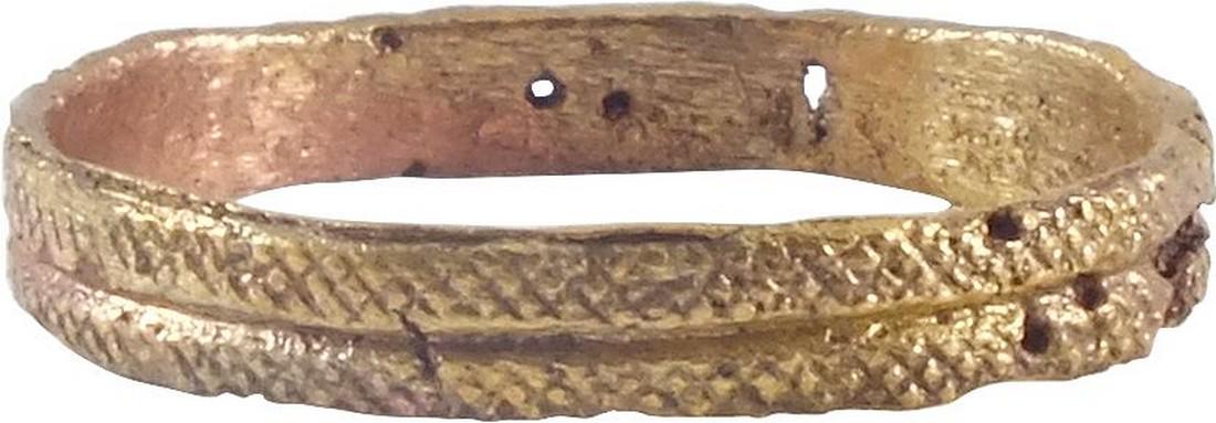 VIKING WOMAN’S WEDDING RING, 850-1050 AD, Sz 5 1/4 (1 of 3)