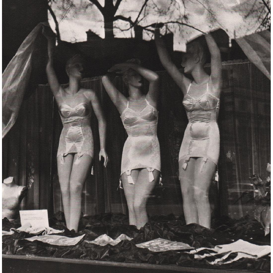 EDOUARD BOUBAT -  Paris, 1951 (1 of 1)