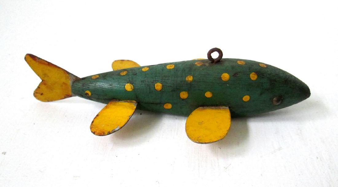 C 1920 Ice Fishing Decoy (1 of 6)