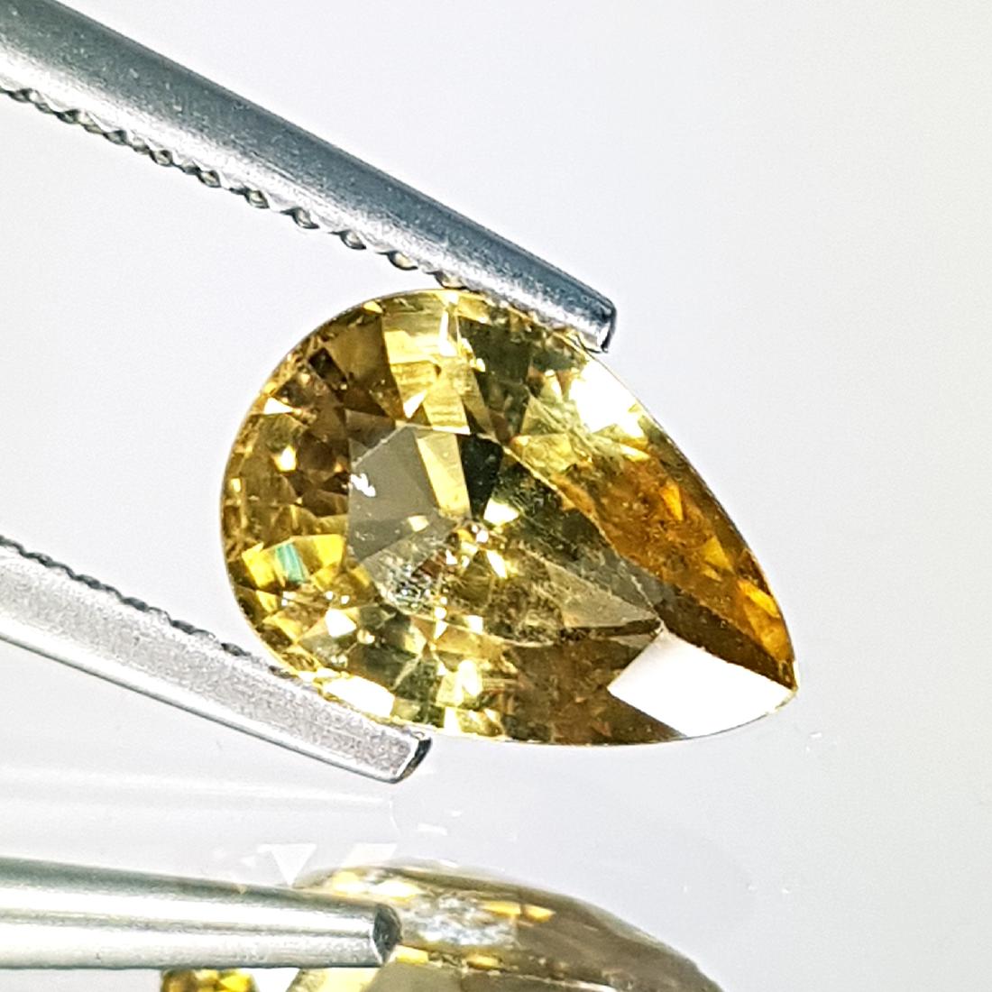 2.61 ct Marvelous Gem Natural Golden Zircon (1 of 4)