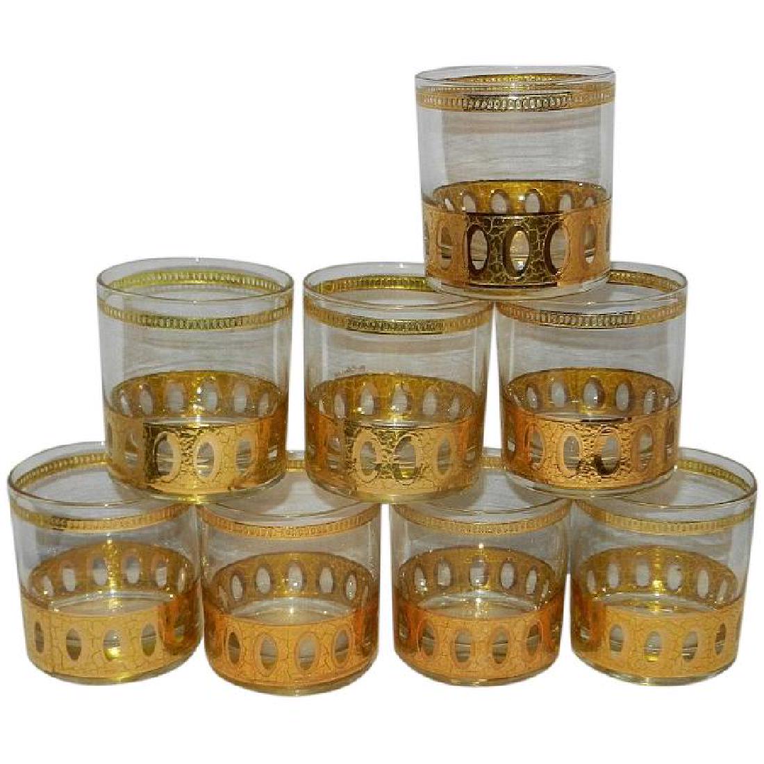 Vintage Culver Antigua 22kt Gold Decorated Double Old: Reserve Reduced! This set of 8 Vintage Culver Antigua 22kt Gold Decorated Double Old Fashion are in very good condition. The name has worn off of some of the glasses but all the 22kt gold decoration i