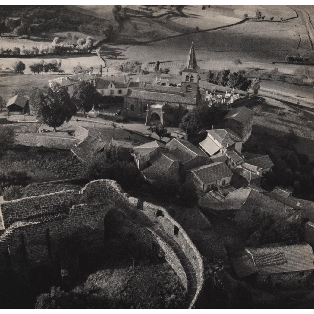 PIERRE JAHAN - Chateau de La Rochefoucault (1 of 1)