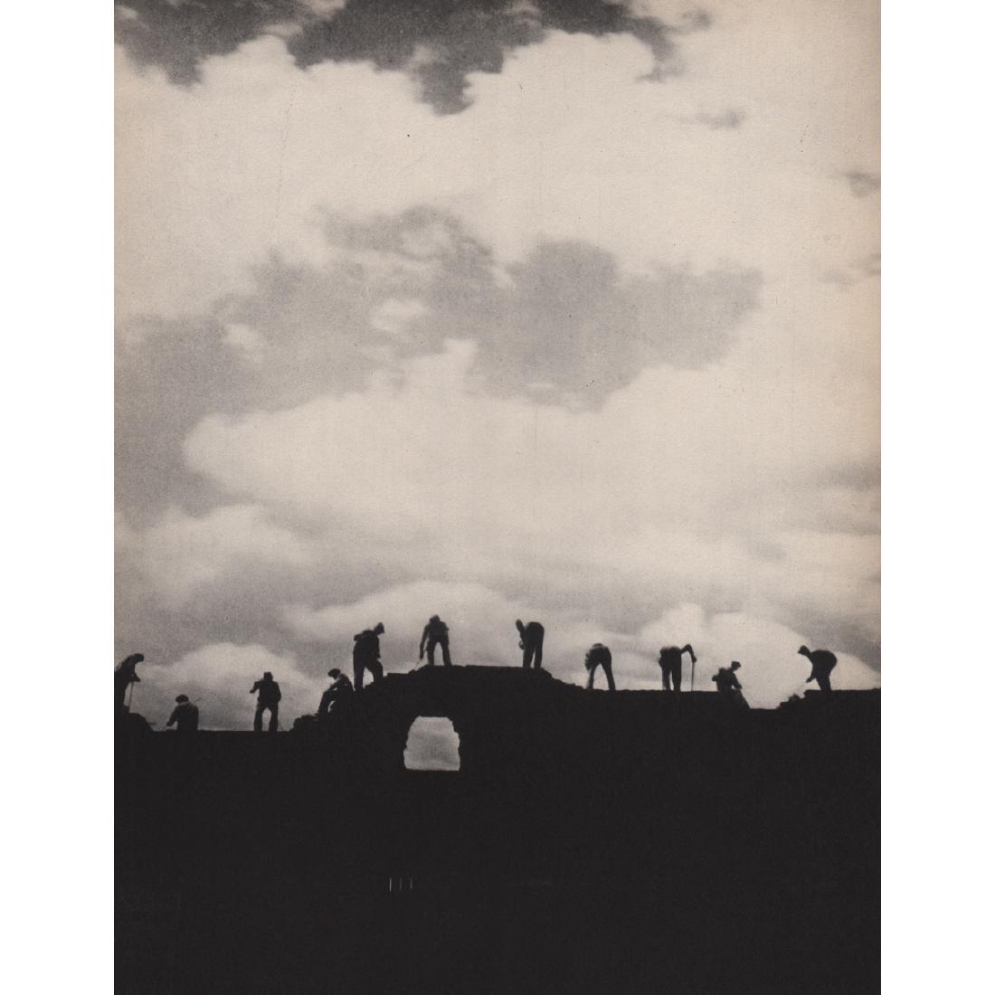 JEROME ROBINSON - Last of the Old Rialto: Artist: JEROME ROBINSON Print Title: Last of the Old Rialto Medium: Sheet-Fed Gravure Printing Date: 1930's Printed in the USA Image Size approx: 8 X 11 inches Reserve: $30.00 Shipping: Domestic: Flat