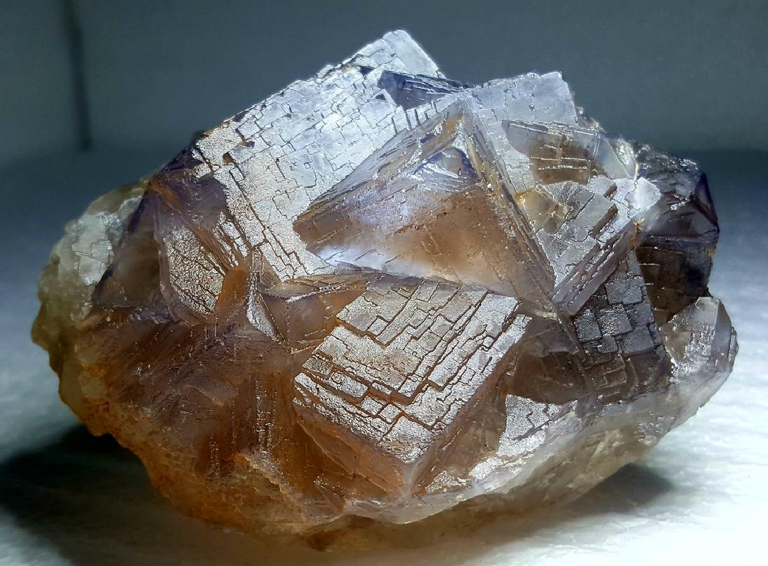 659.6 GRAMS TOP QUALITY NATURAL CUBIC FLUORITE SPECIMEN (1 of 3)