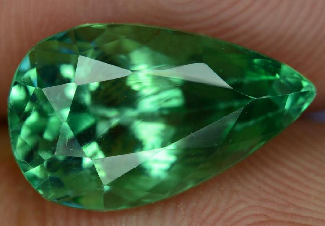 5.9 Carats Natural Spodumene Kunzite Gemstone (1 of 7)