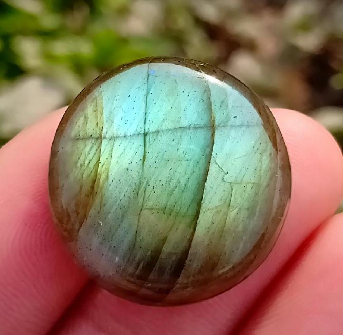 38.95 Carat Stunning Natural Labradorite Cab~ Africa: No Reserve! Title: 38.95 Carat Stunning Natural Labradorite Cab~ Africa Color/Clarity: None Gemstones: Labradorite Carat Weights: 38.95 Carat Size/Dimensions: 22x22x8 mm Origin: Africa Treatment: Natu