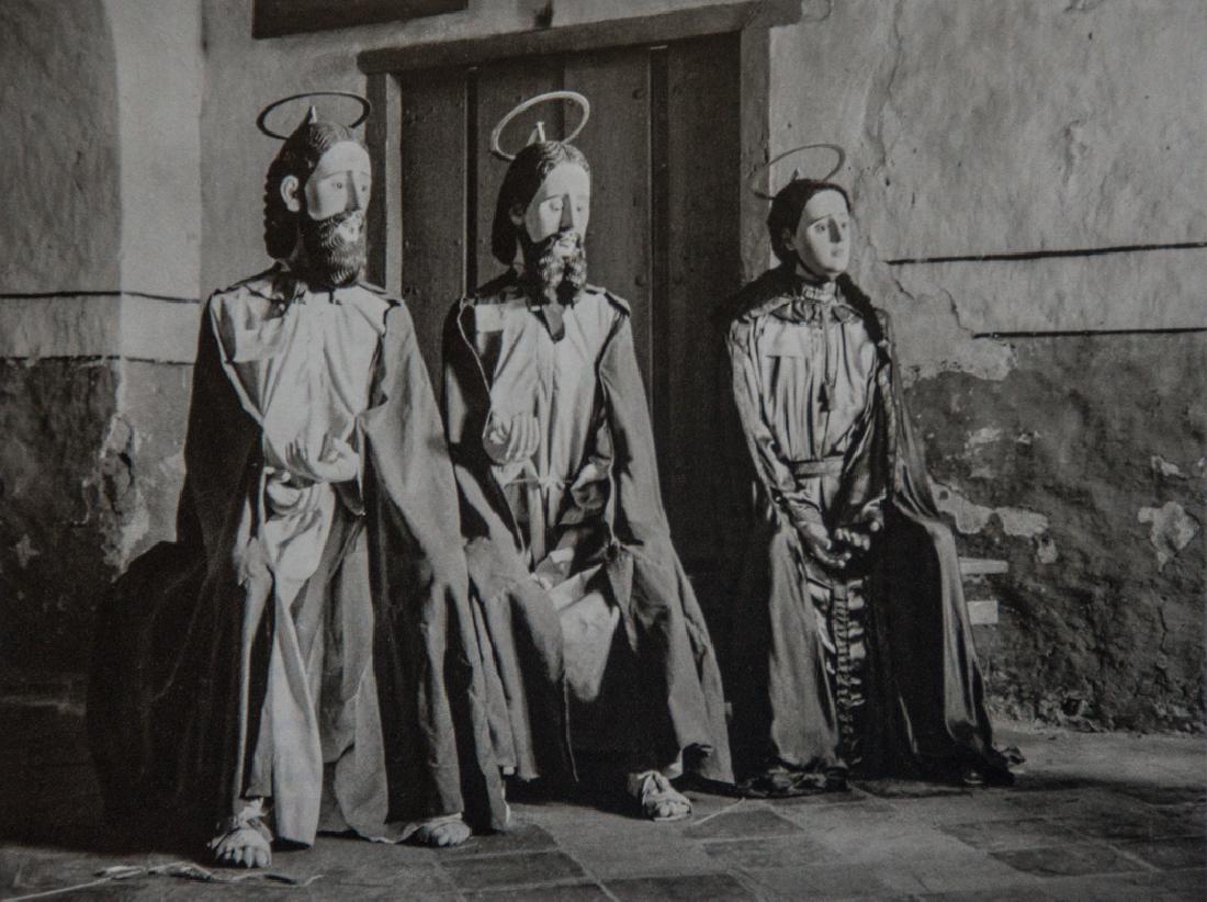MANUEL ALVAREZ BRAVO - The Visit, 1945: Artist: Bravo, Manuel Alvarez Title: The Visit, 1945 Medium: Sheet Fed Gravure, 1975, Great Britain Dimensions: 7x5.25" Heat Wax Mounted on 11x14" Conservation Board Manuel Álvarez Bravo (1902-2002) 