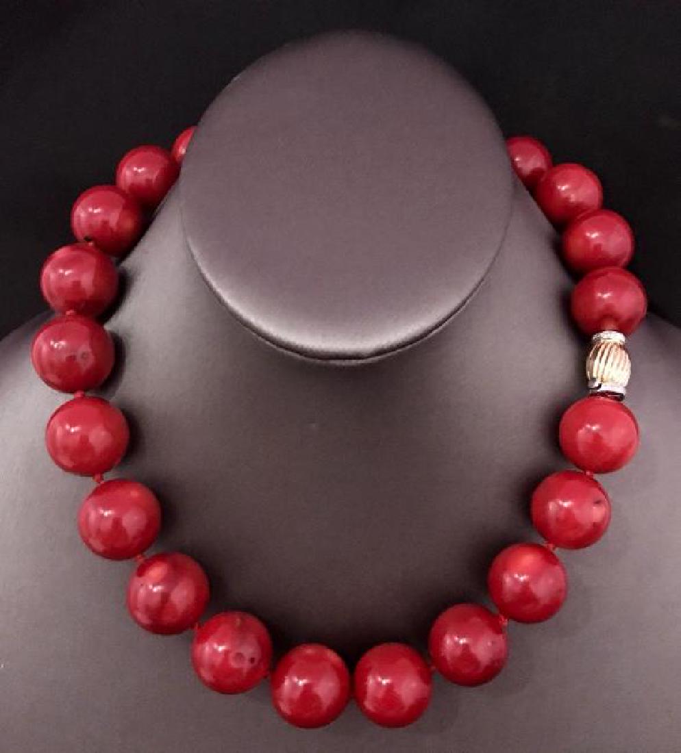 CERTIFIED $1,800 RED CORAL LARGE 18-17.75 MM 17 1/4 IN (1 of 10)