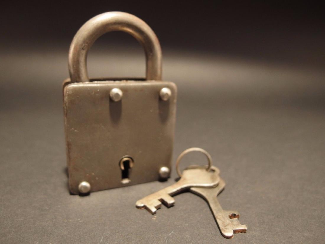 Wrought Iron Square Trunk Chest Box Lock Key Padlock: 3 1/2" Tall x 2 1/4" Wide 1" Thick Just wonderful heavy duty antique reproduction iron padlock with keys. Fully functional, looks great on an old truck or chest! Reserve: $10.00 Shipping: Domestic: Fl