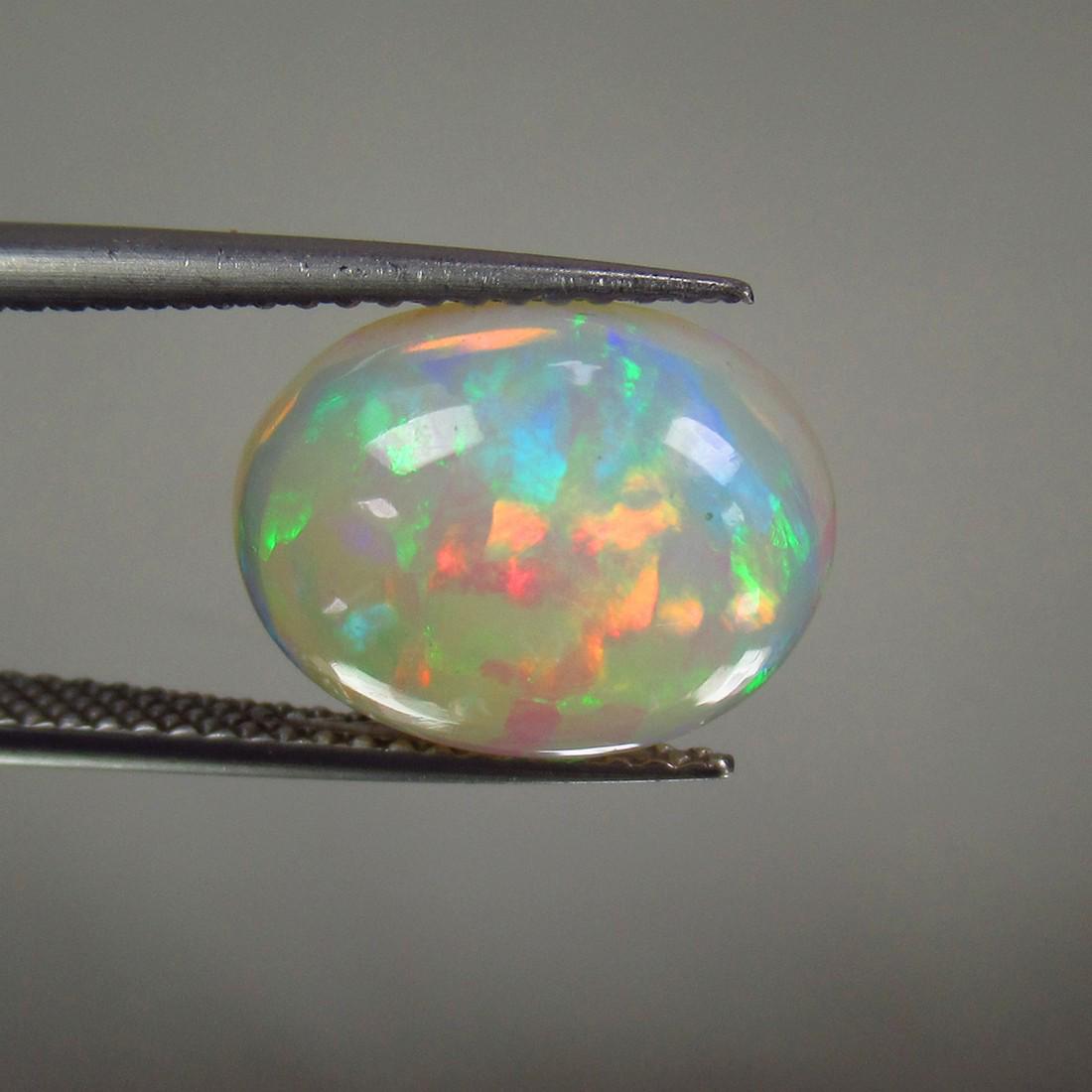 3.62 Ct Genuine Ethiopian Multi-Color Fire Opal Oval (1 of 3)