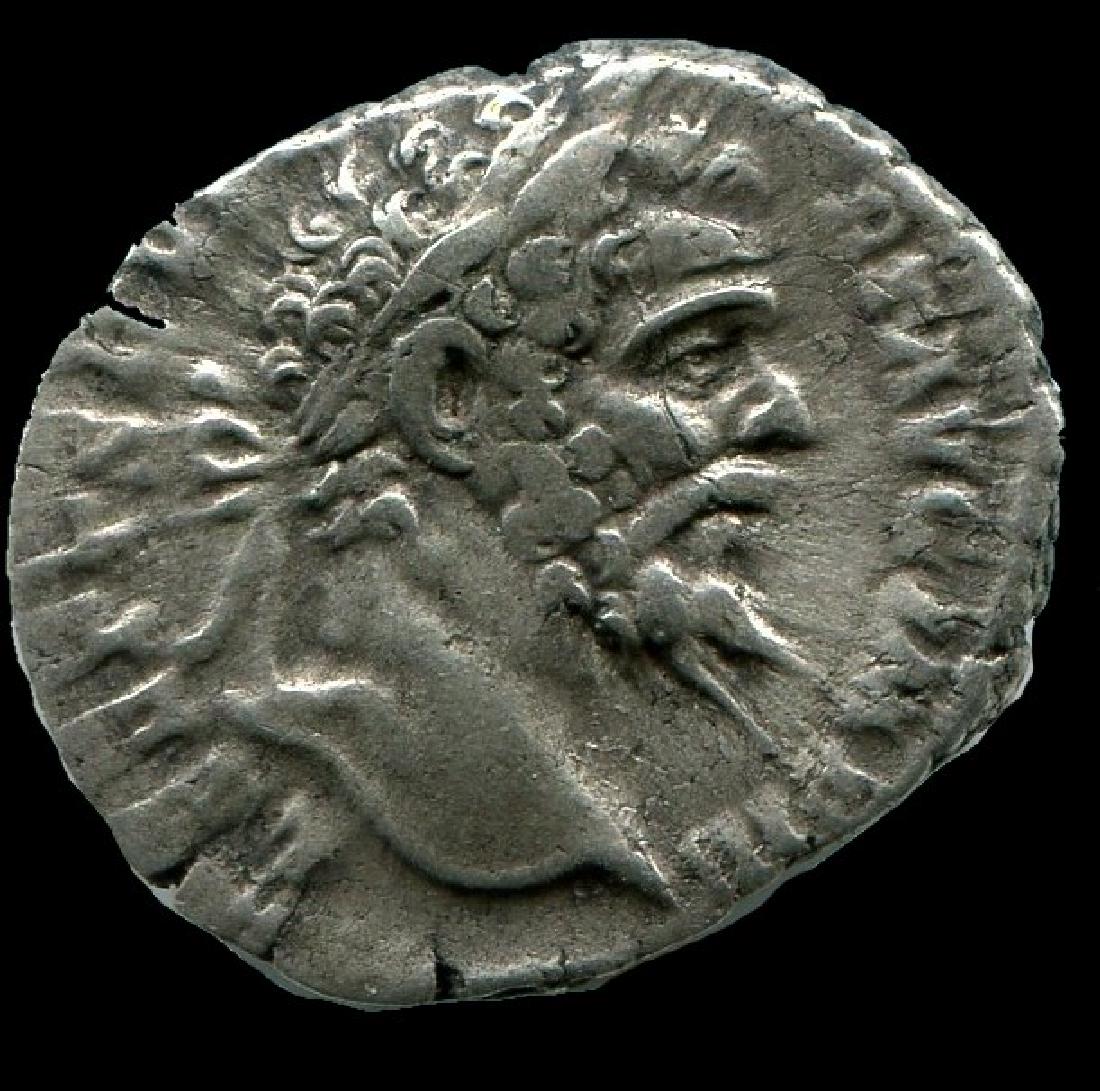 SEPTIMIUS SEVERUS AR Denarius 193-211 AD Fortuna Seated (1 of 3)