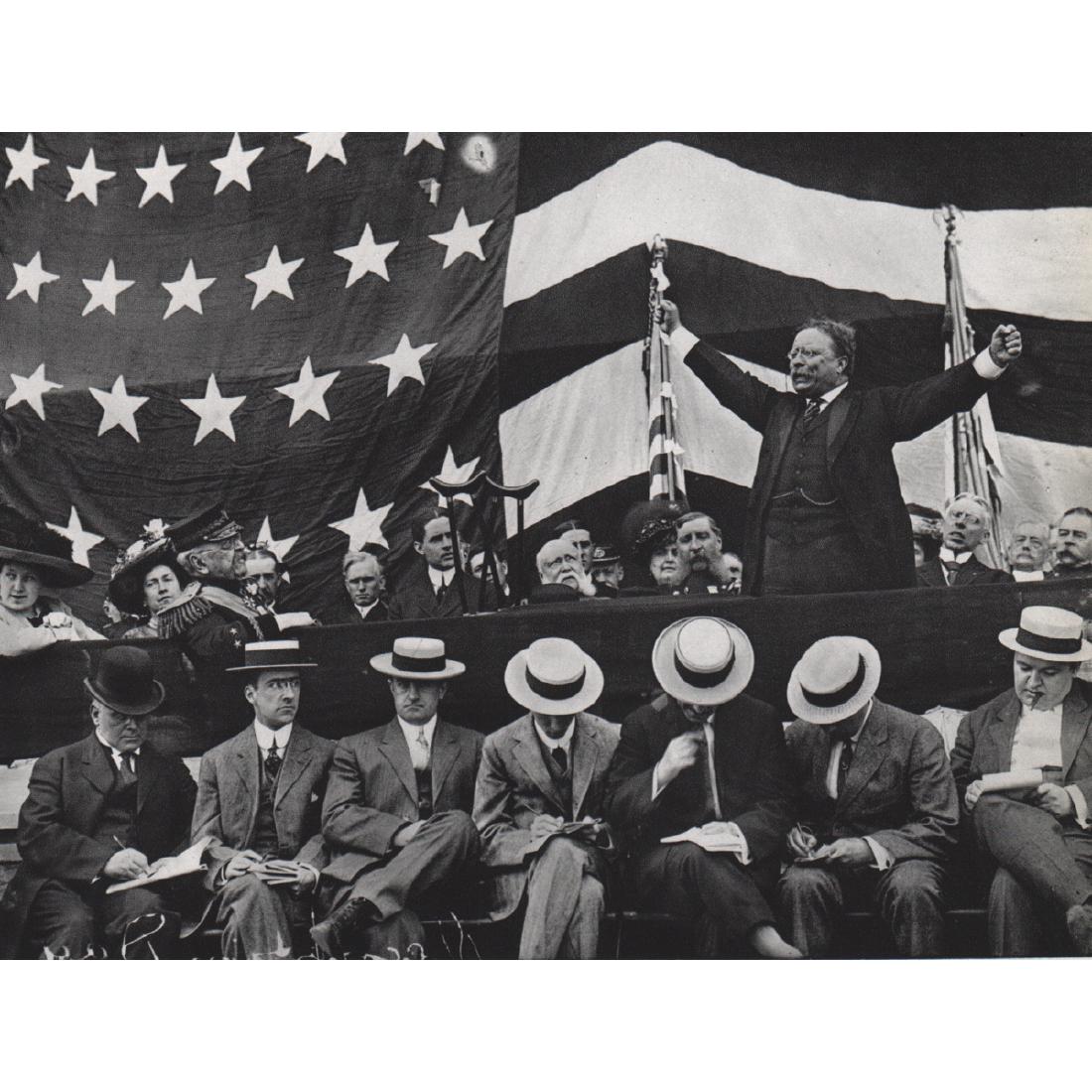 Unknown - Theodore Roosevelt speaking at Grant's Tomb (1 of 1)