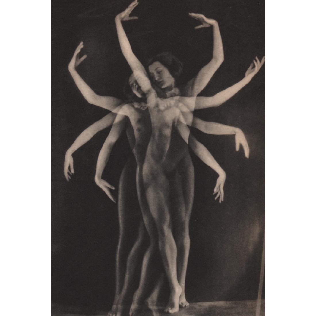 YVA - Danse (1 of 1)