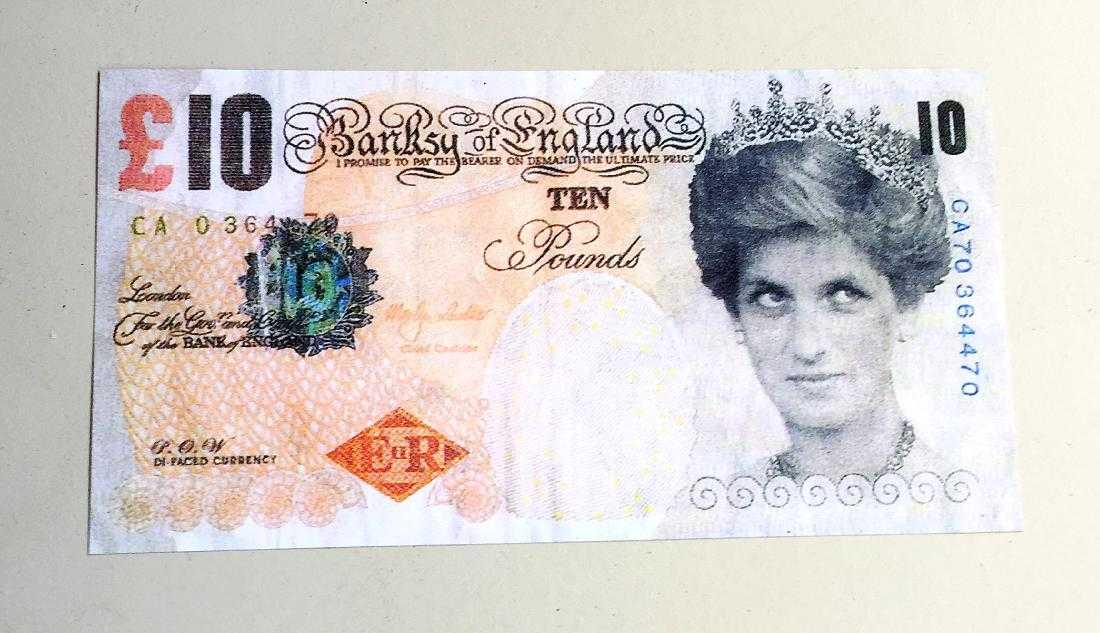 After Banksy Di-Faced Tenner (1 of 2)