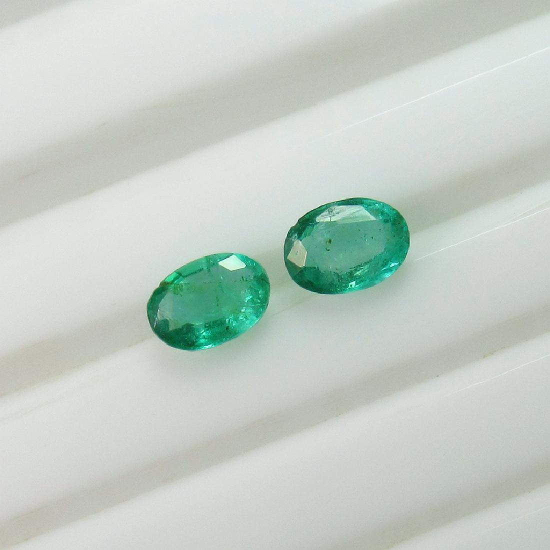 0.86 Ct Genuine Zambian Emerald Matching Oval Pair (1 of 2)