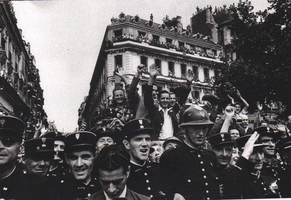 ROBERT CAPA - Liberation de Paris, Champs-Elysées, 1944: Artist: ROBERT CAPA Print Title: Liberation de Paris, Champs-Elysées, 1944 Printing Date: 1990’s Medium: photo-lithograph Printed in: FRANCE Image Size: 5 x 8” Reserve: $25.00 Shipping: Domestic: