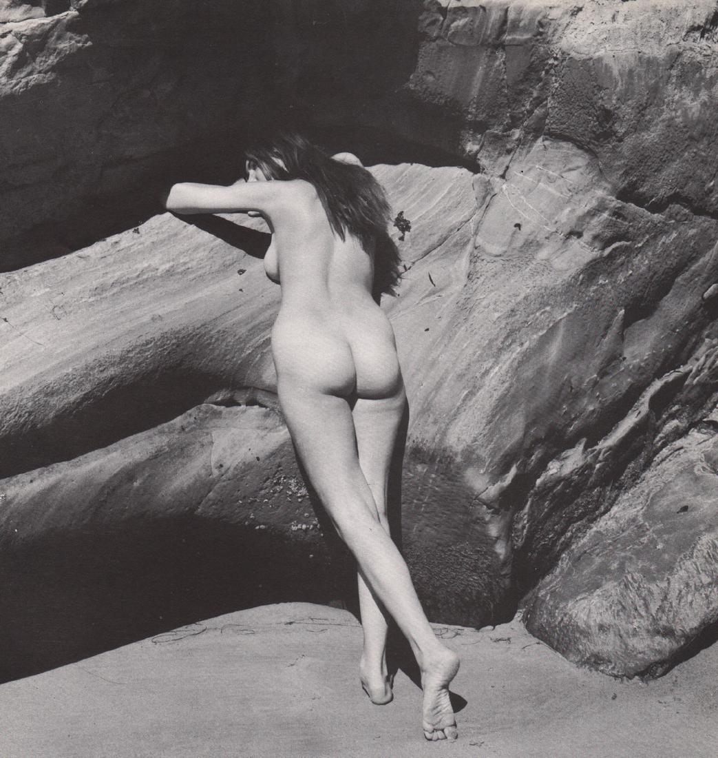 ANDRE DE DIENES - Nude: Artist: ANDRE DE DIENES Print Title: Nude Medium: photoengraving Printed 1966 in the USA Image size (inches) approx. 9 x 9” Andre De Dienes Dienes was a professional photographer, employed by the As
