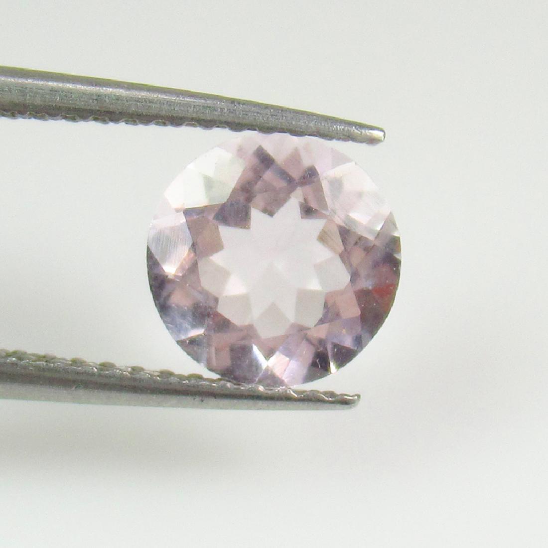 1.21 Ctw Natural Light Pink Morganite Round Cut (1 of 2)
