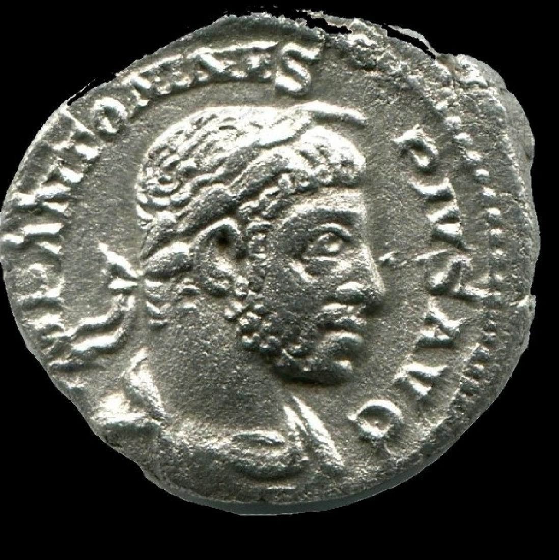 ELAGABALUS AR Denarius INVICTVS SACERDOS AVG RIC 87 (1 of 3)